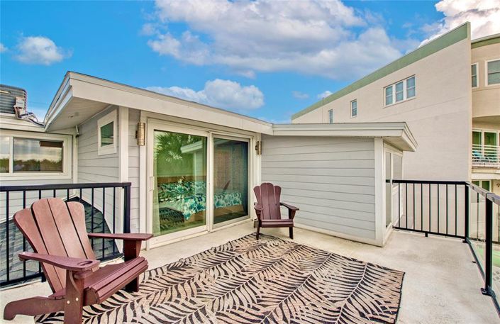 Image No.56-3 Bed Property for sale