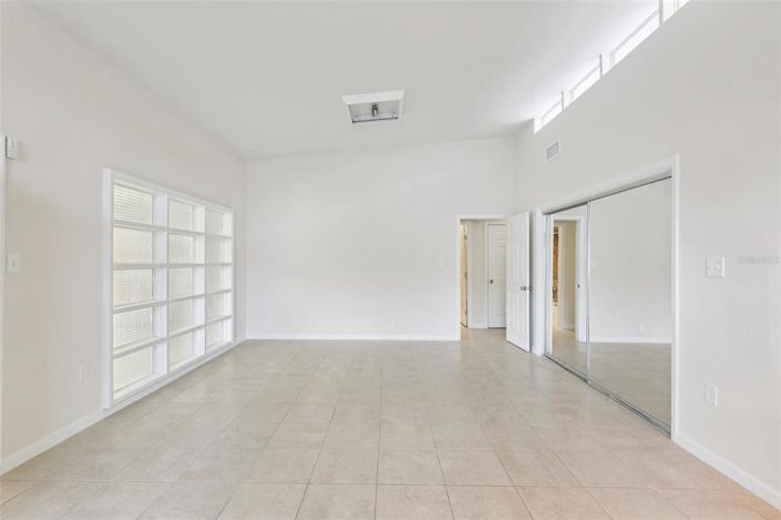 Image No.18-3 Bed Property for sale