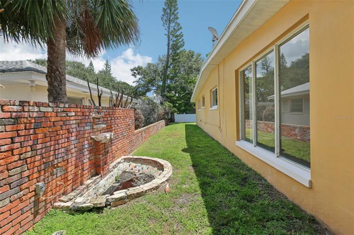 Image No.58-3 Bed Property for sale