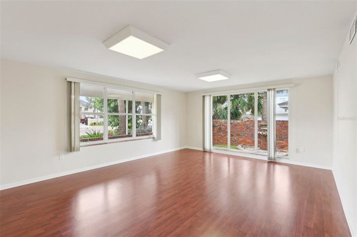 Image No.7-3 Bed Property for sale