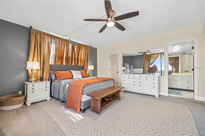 Image No.27-2 Bed Property for sale