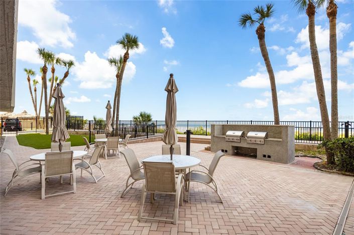 Image No.32-2 Bed Property for sale