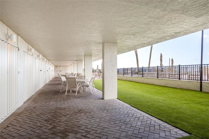 Image No.36-2 Bed Property for sale