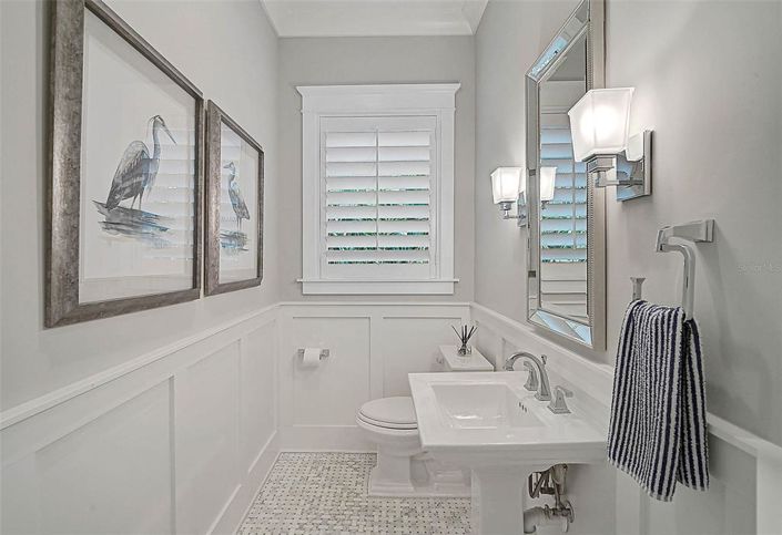 Image No.19-4 Bed Property for sale