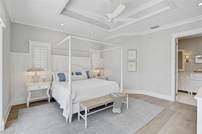 Image No.20-4 Bed Property for sale