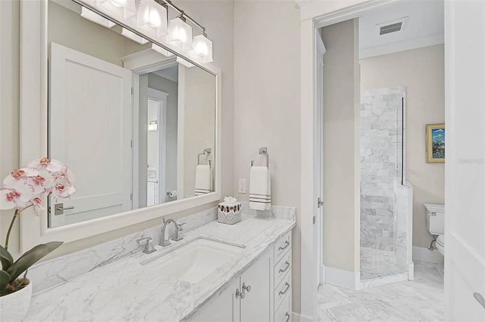 Image No.30-4 Bed Property for sale