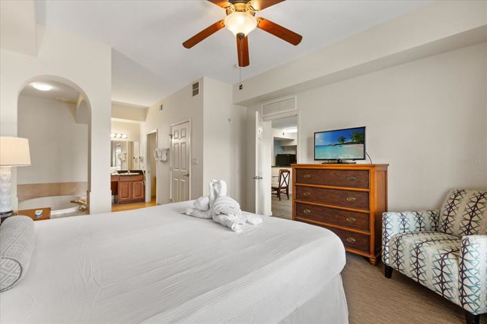 Image No.11-2 Bed Property for sale