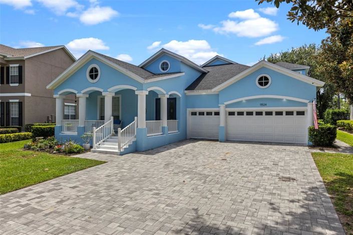 Image No.2-5 Bed Property for sale