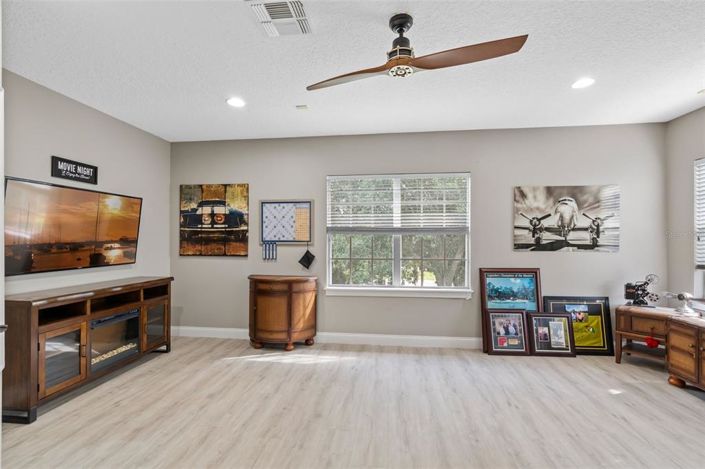 Image No.26-5 Bed Property for sale