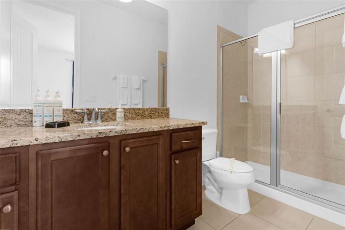 Image No.34-6 Bed Property for sale