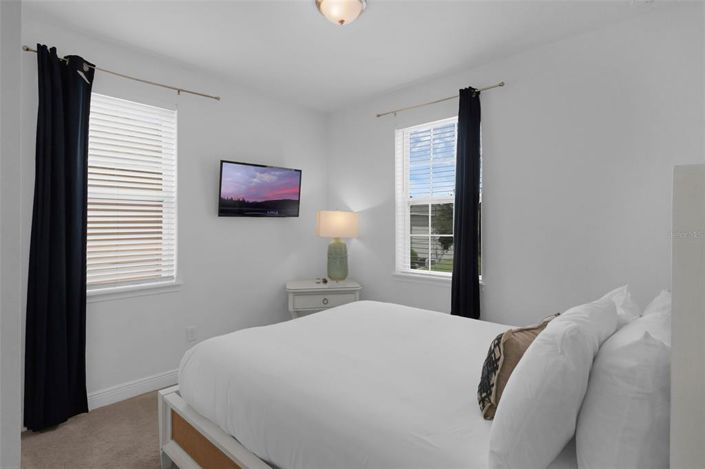 Image No.35-6 Bed Property for sale