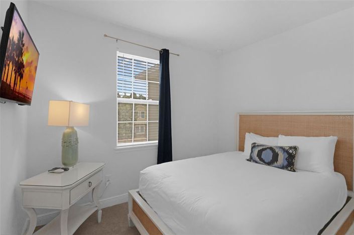 Image No.36-6 Bed Property for sale