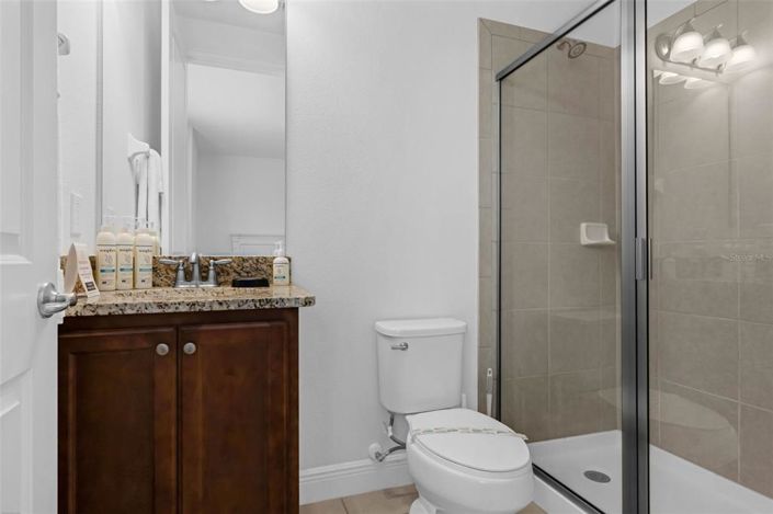 Image No.37-6 Bed Property for sale