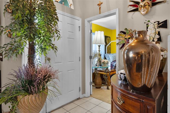 Image No.4-5 Bed Property for sale