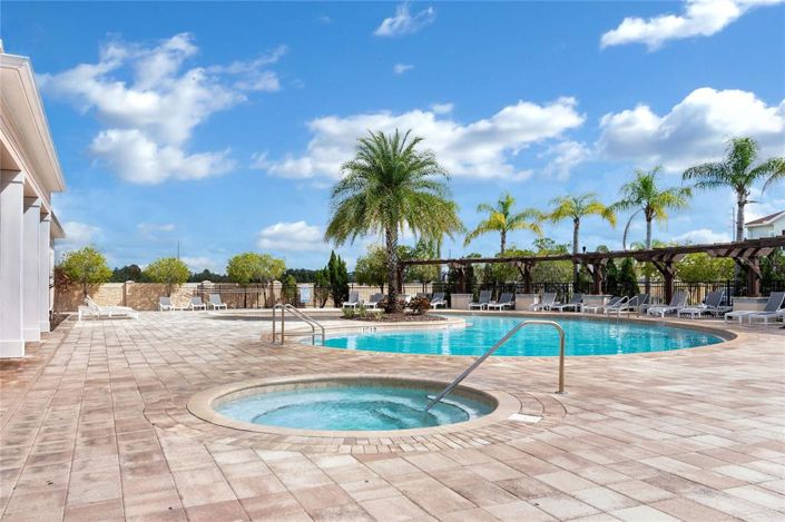 Image No.20-3 Bed Townhouse for sale