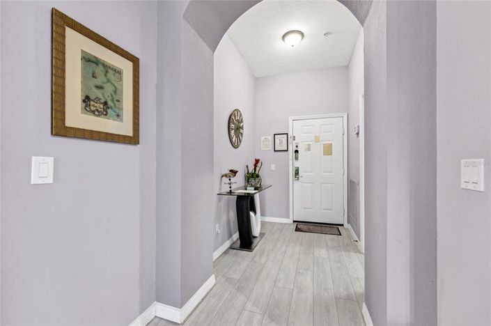 Image No.3-3 Bed Property for sale