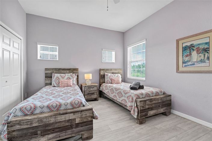 Image No.32-3 Bed Property for sale