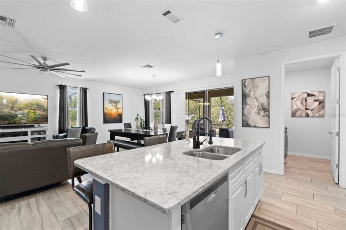 Image No.17-2 Bed Property for sale