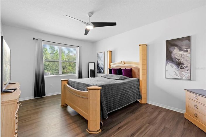 Image No.26-2 Bed Property for sale