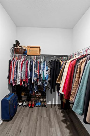 Image No.35-2 Bed Property for sale