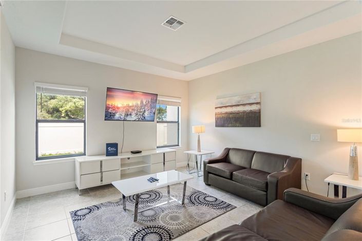 Image No.11-4 Bed Property for sale