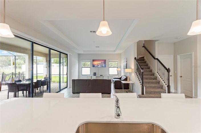 Image No.12-4 Bed Property for sale