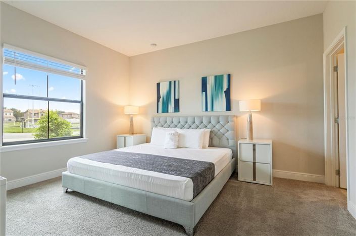 Image No.16-4 Bed Property for sale