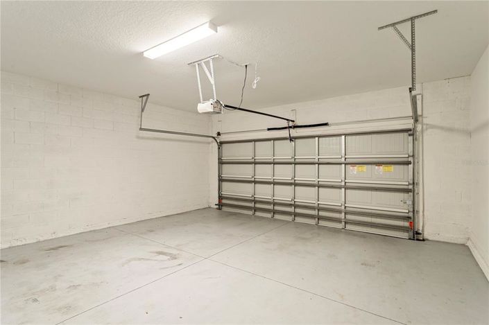 Image No.19-4 Bed Property for sale