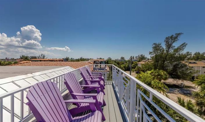 Image No.24-6 Bed Property for sale