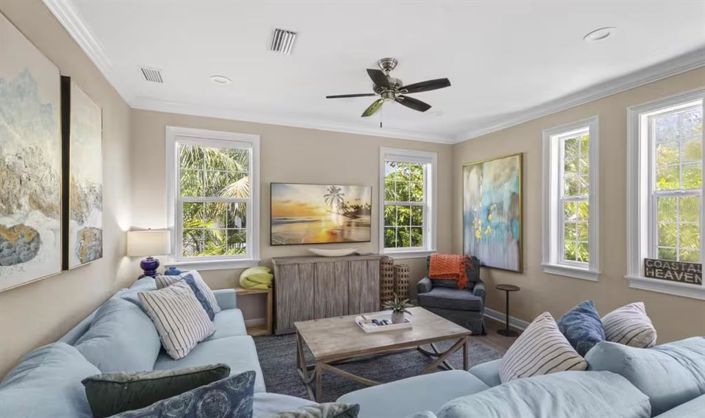 Image No.3-6 Bed Property for sale