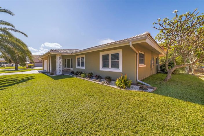 Image No.46-3 Bed Property for sale