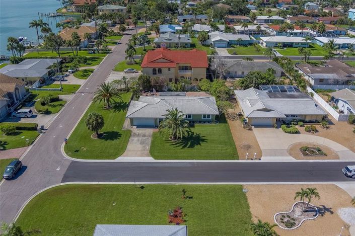 Image No.53-3 Bed Property for sale