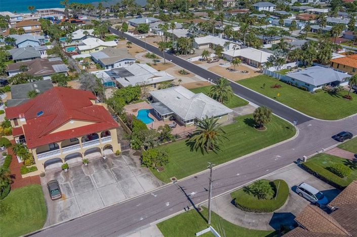 Image No.58-3 Bed Property for sale