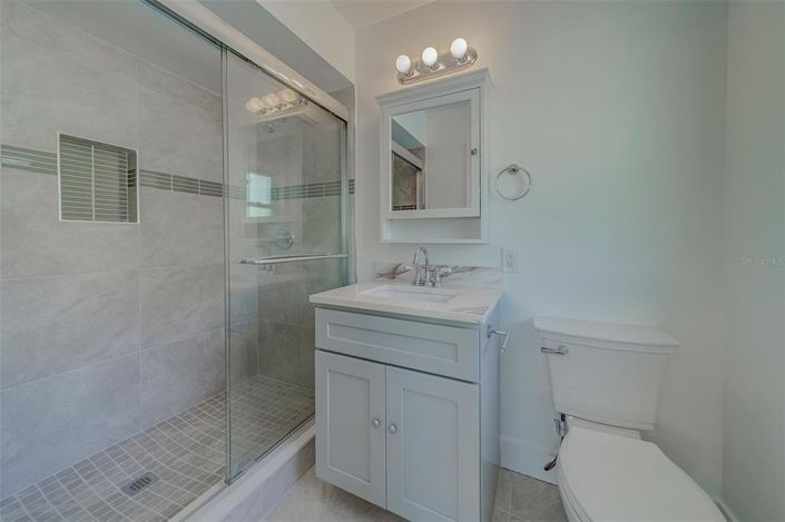 Image No.9-3 Bed Property for sale