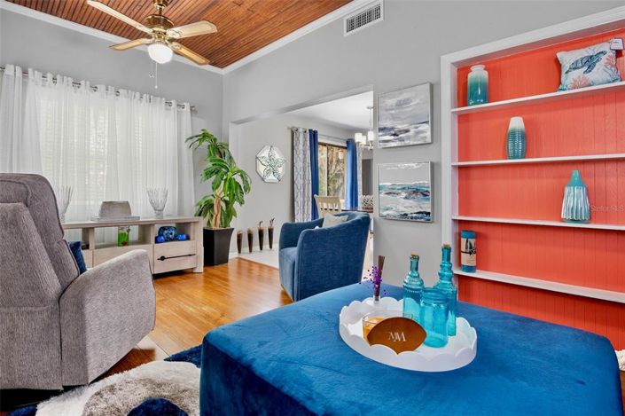 Image No.19-2 Bed Property for sale