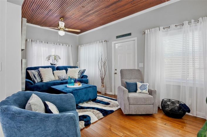 Image No.20-2 Bed Property for sale