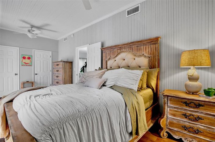 Image No.21-2 Bed Property for sale