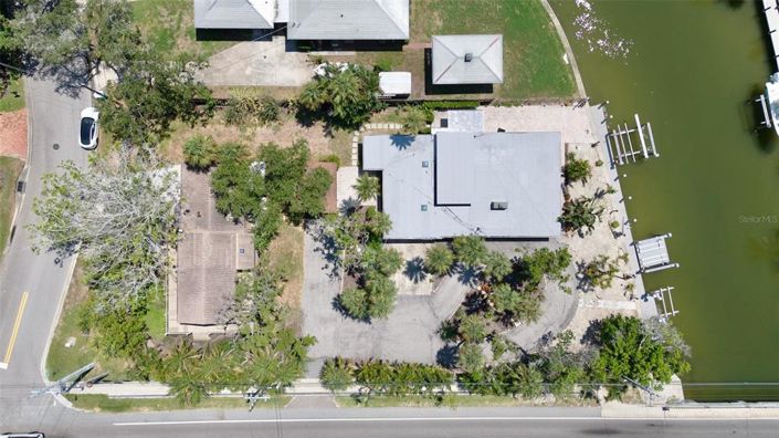 Image No.8-2 Bed Property for sale