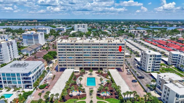 Image No.2-2 Bed Property for sale