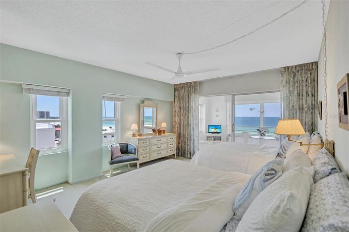 Image No.34-2 Bed Property for sale