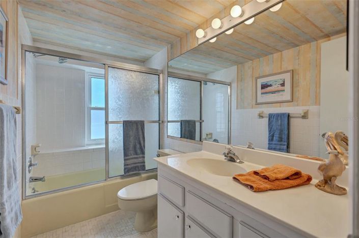 Image No.41-2 Bed Property for sale