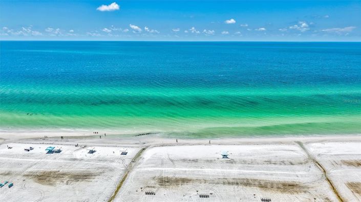 Image No.44-2 Bed Property for sale