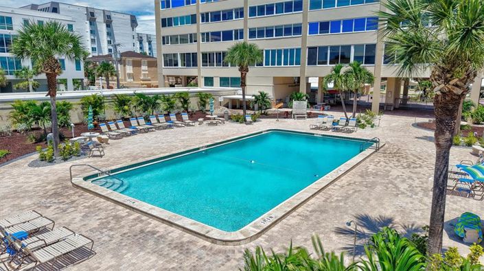 Image No.56-2 Bed Property for sale