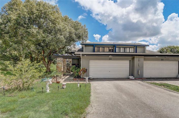 Image No.2-2 Bed Townhouse for sale