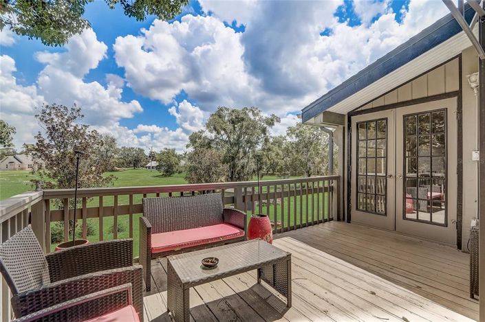 Image No.23-2 Bed Townhouse for sale