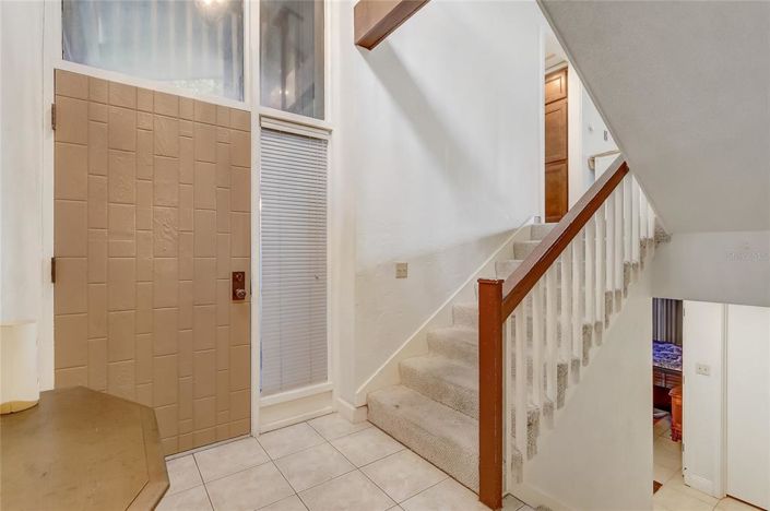 Image No.4-2 Bed Townhouse for sale