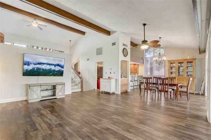 Image No.6-2 Bed Townhouse for sale