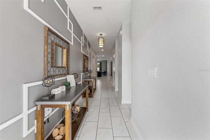 Image No.2-6 Bed Property for sale