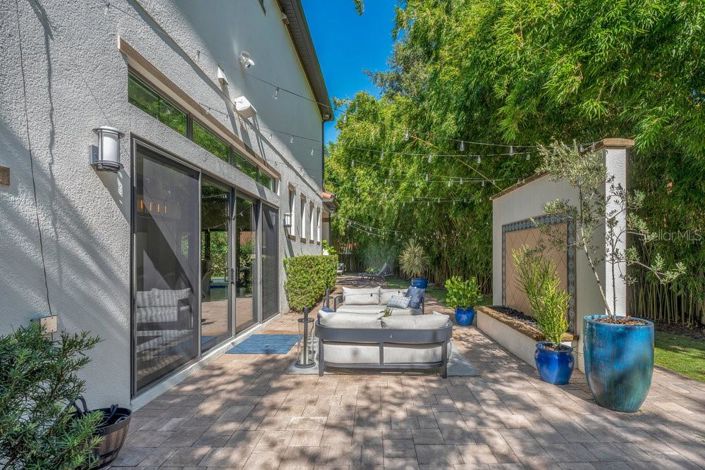 Image No.50-3 Bed Property for sale