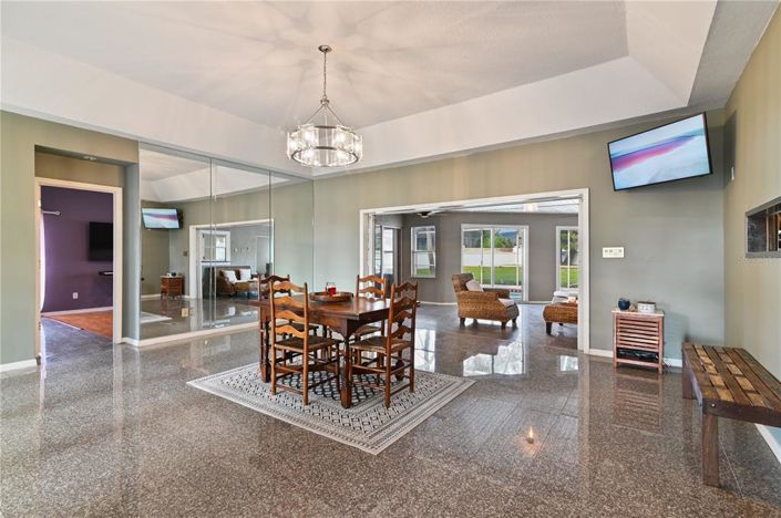 Image No.15-3 Bed Property for sale